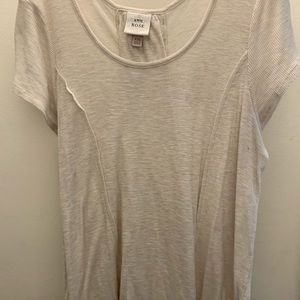 Knox Rose, cream top